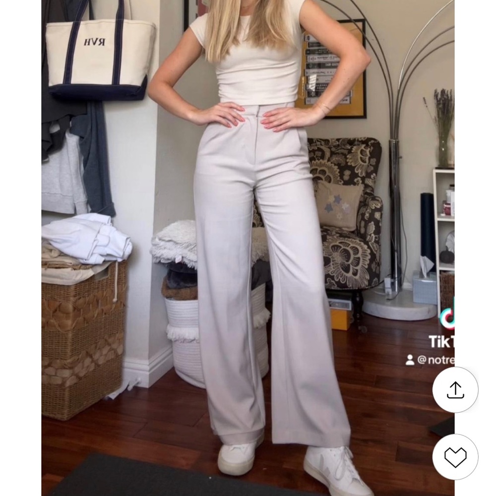 Abercrombie & Fitch Tailored Wide Leg Pants